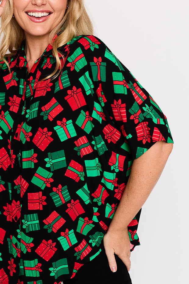 Simone Christmas Presents Shirt – Christmas Presents top