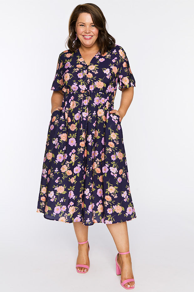 Mary Budding Romance Dress – Budding Romance midi dress