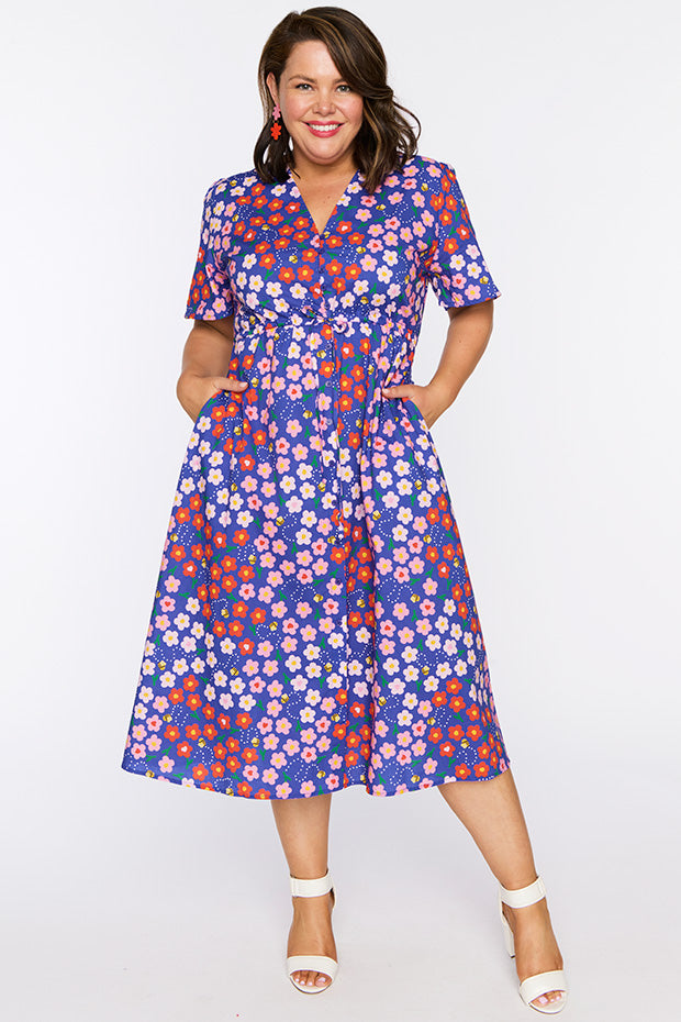 Marley Cotton Cute Daisy Bee Dress – Cute Daisy Bee midi dress