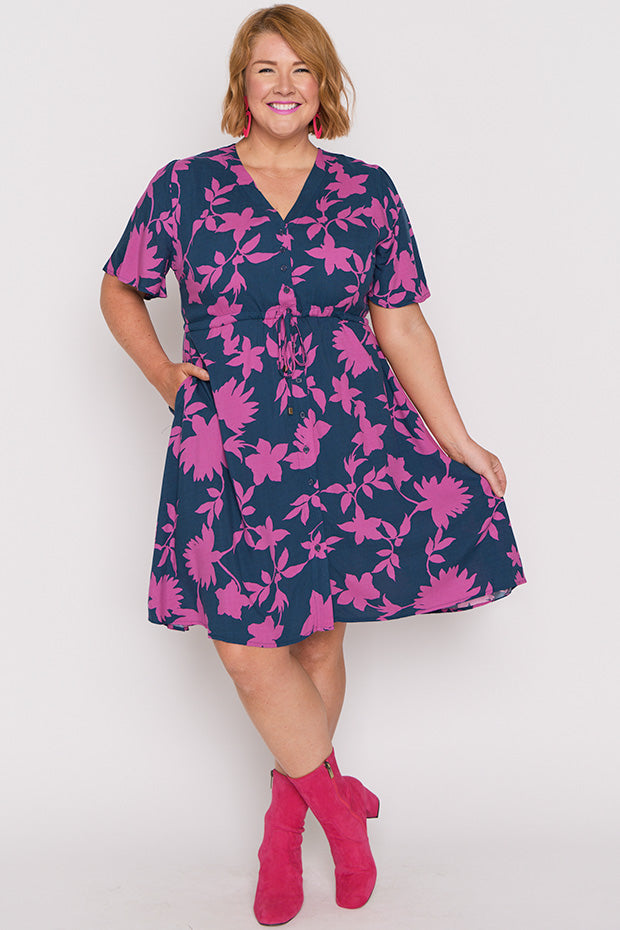 Jaz Contrast Ivy Dress – Contrast Ivy knee length dress