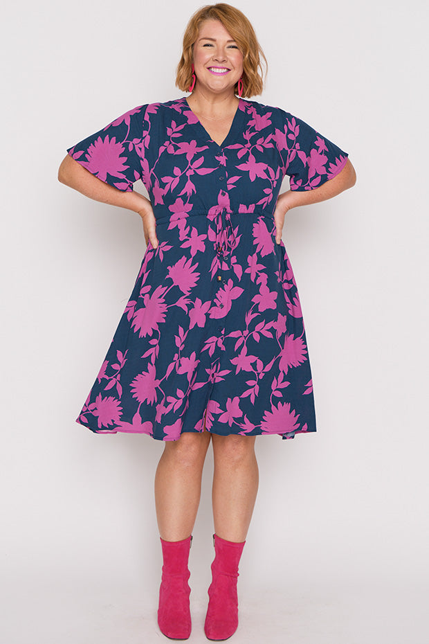 Jaz Contrast Ivy Dress – Contrast Ivy knee length dress