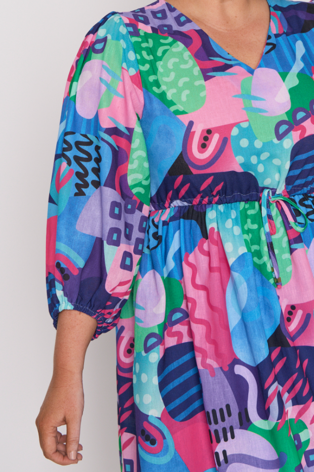 Carter Squiggle It Dress – Squiggle It knee length dress