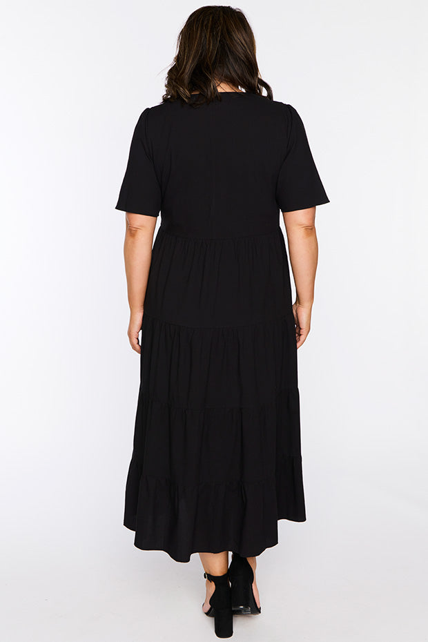 Mollie Black Dress – Black midi dress