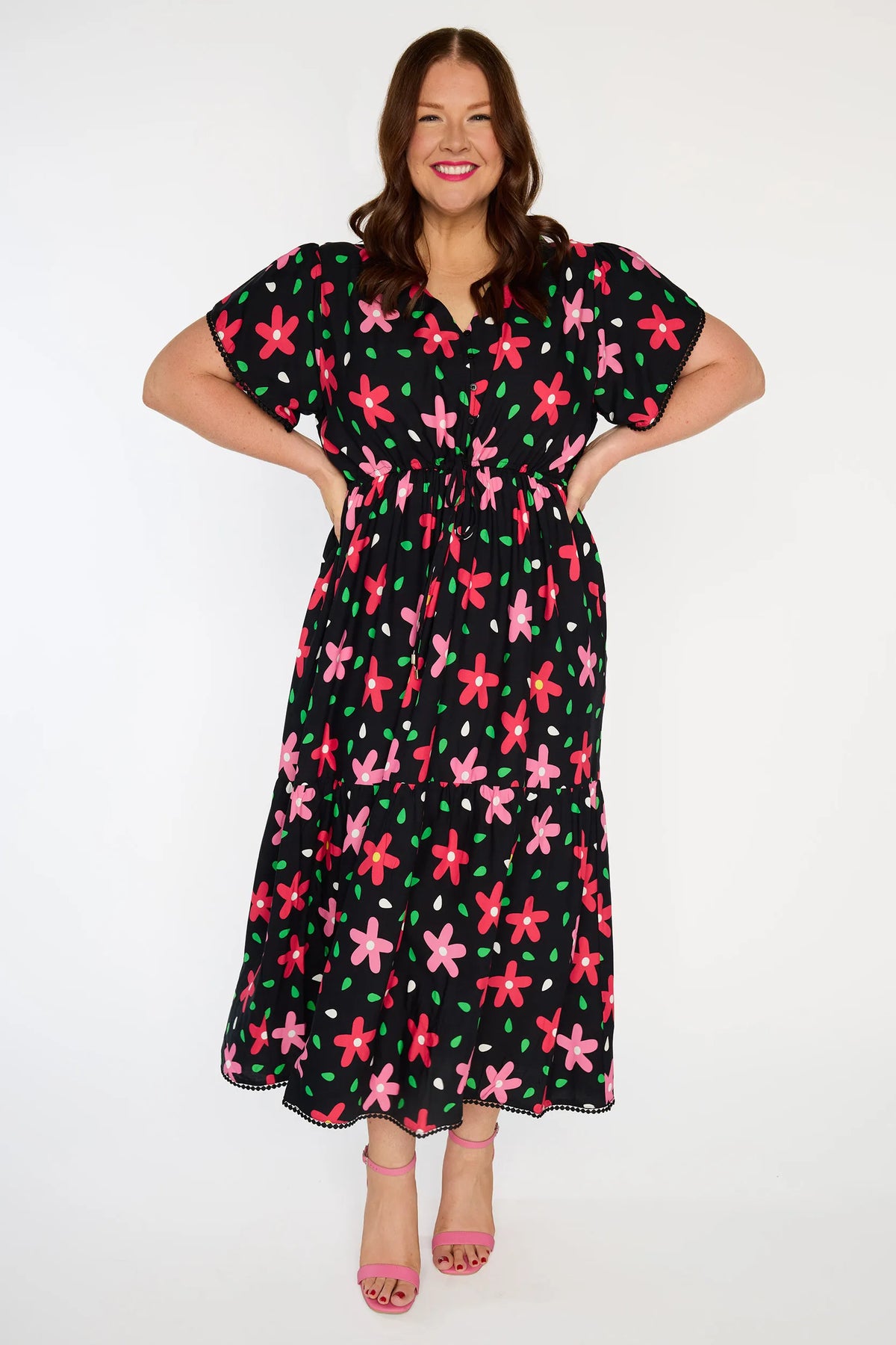 Canary Dancing Daisies Dress - black