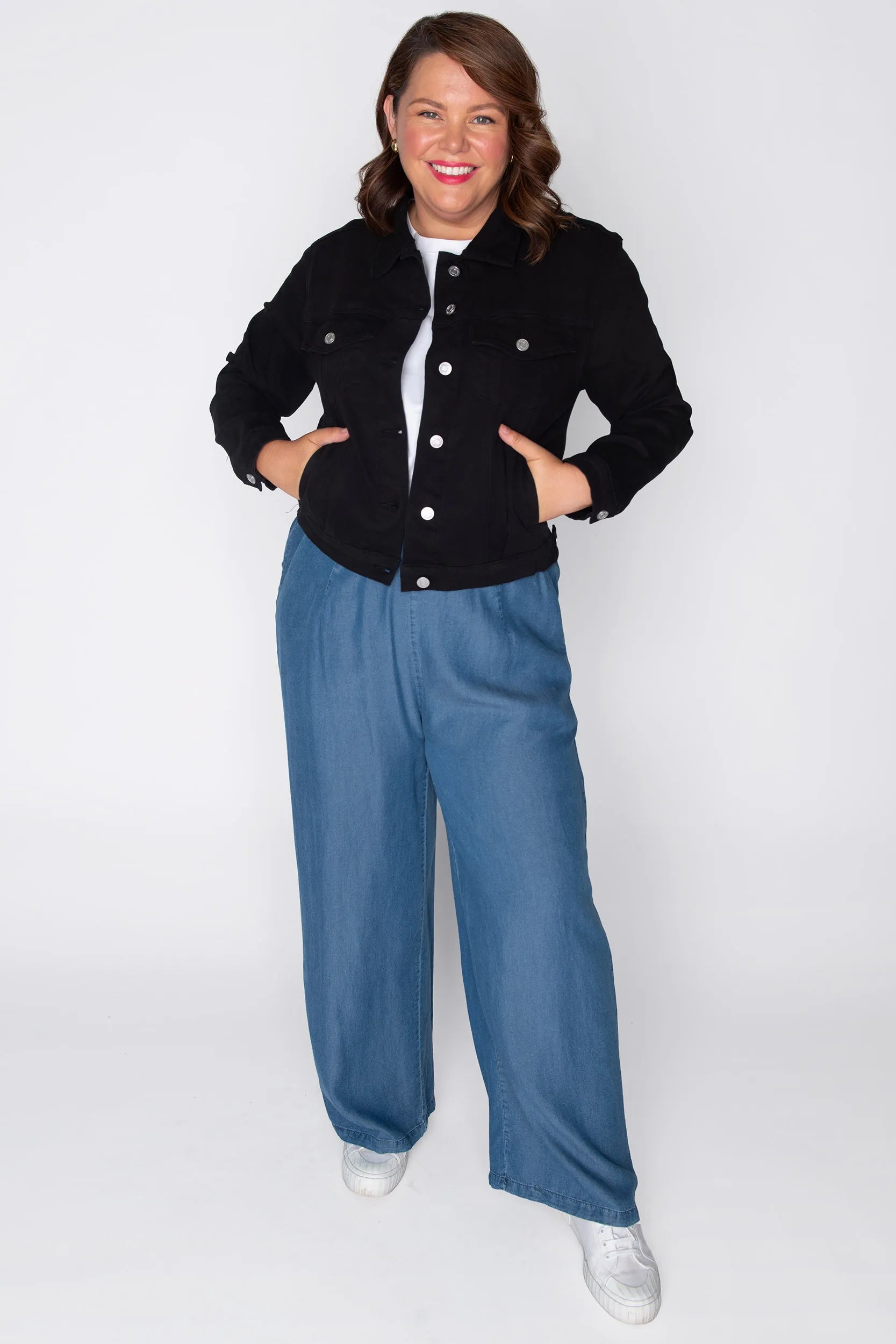 Tigerlily Black Jacket – Black denim jacket