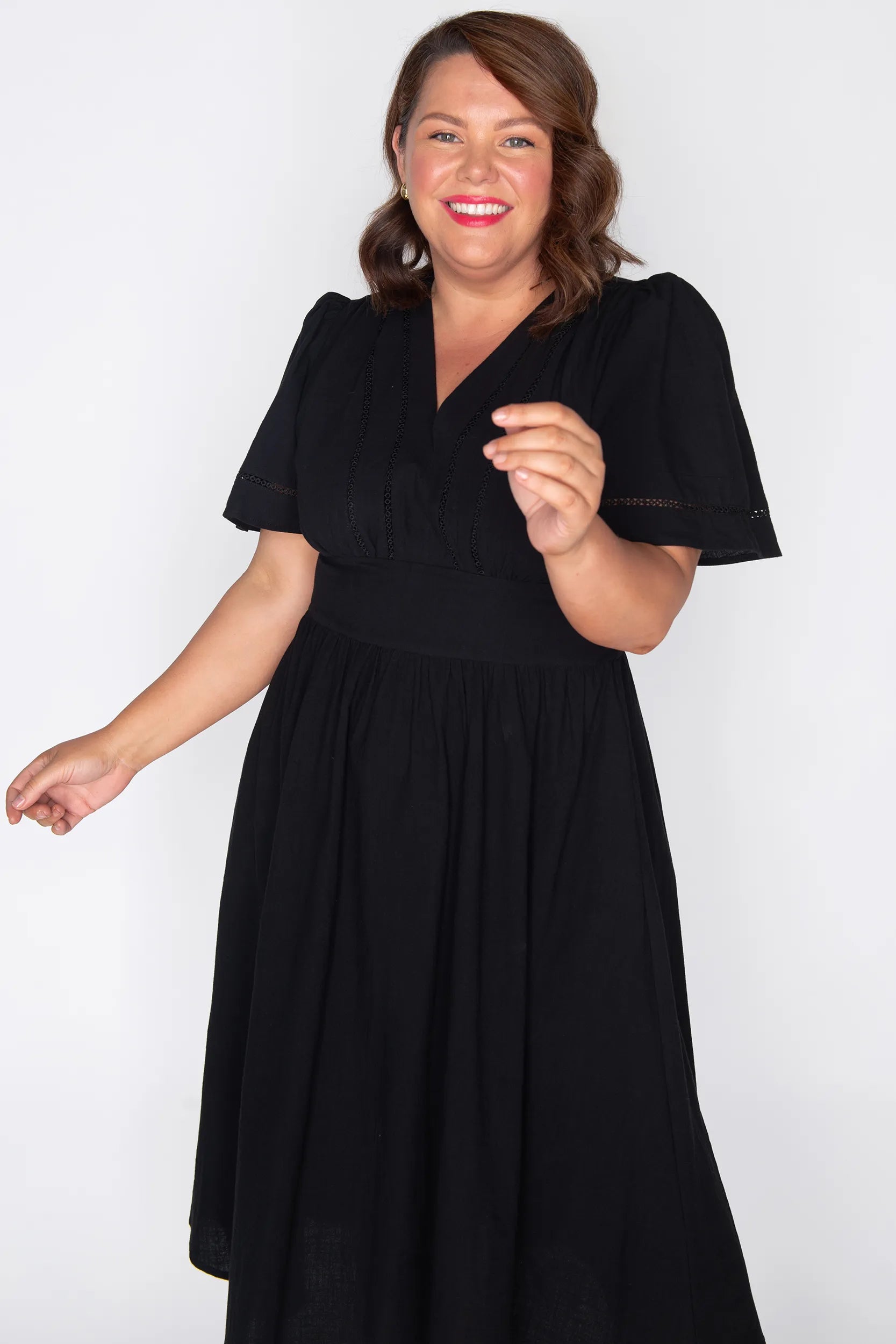 Martina Black Dress – Black midi dress