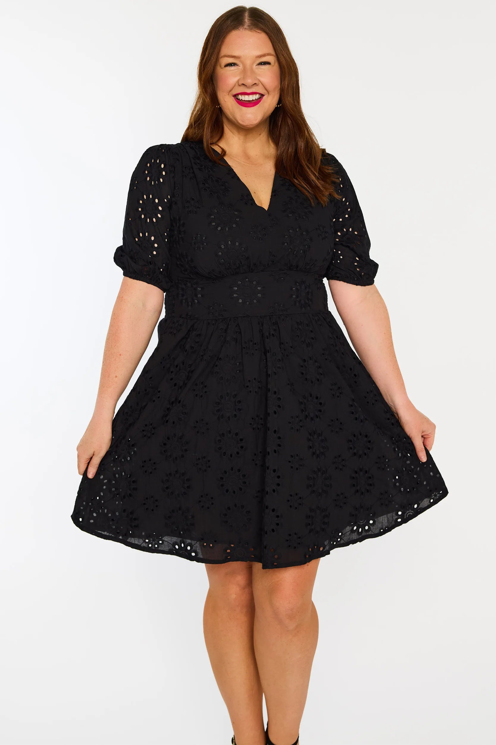 Rune Black Dress – Black knee length dress