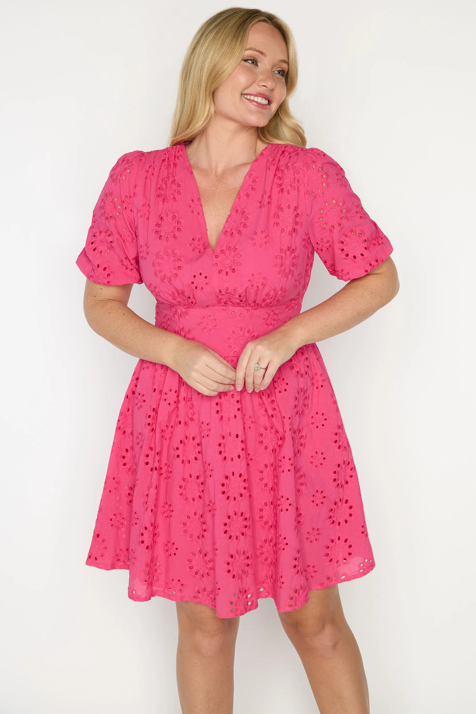 Rune Pink Dress – Pink knee length dress