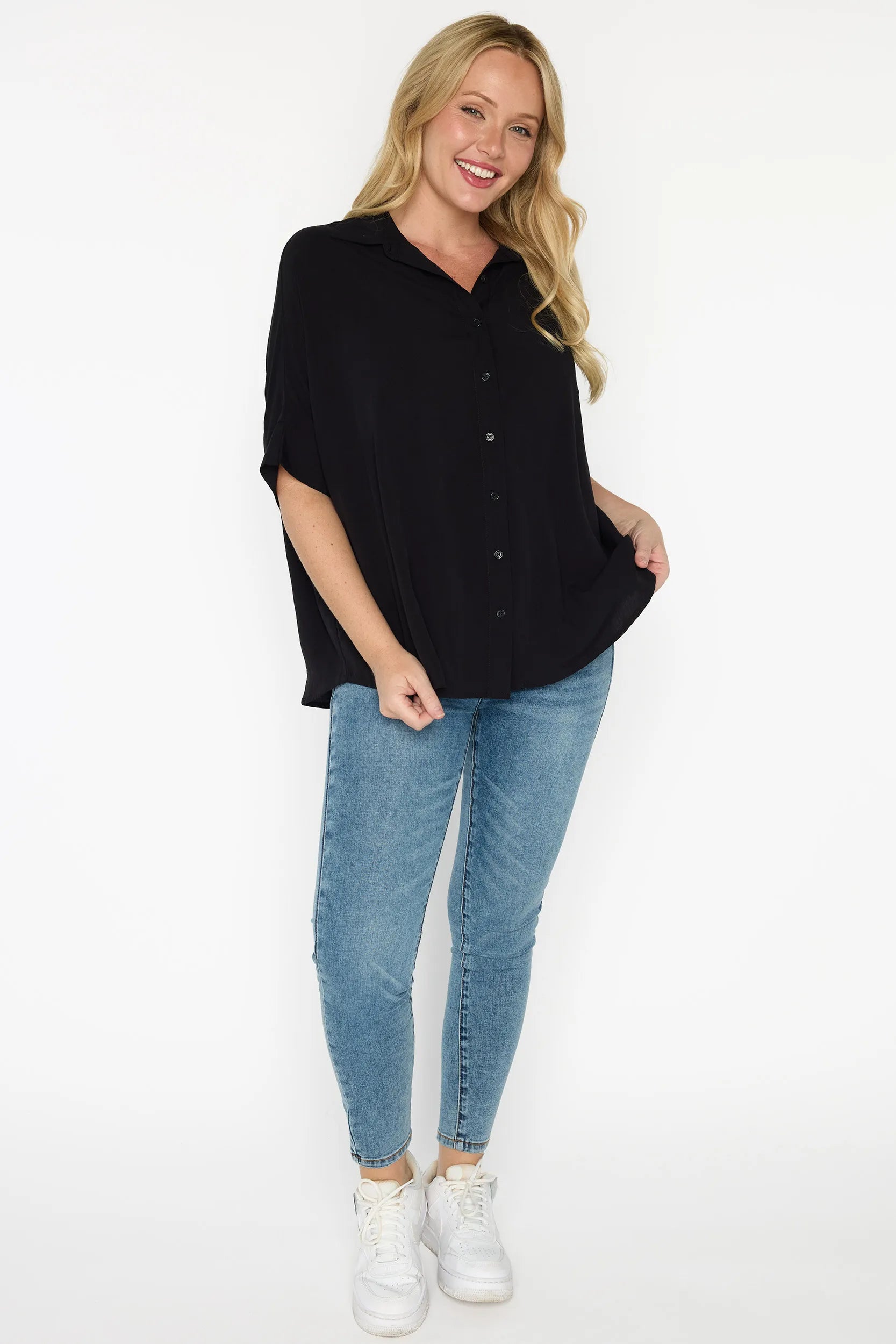 Simone Black Shirt – Black top