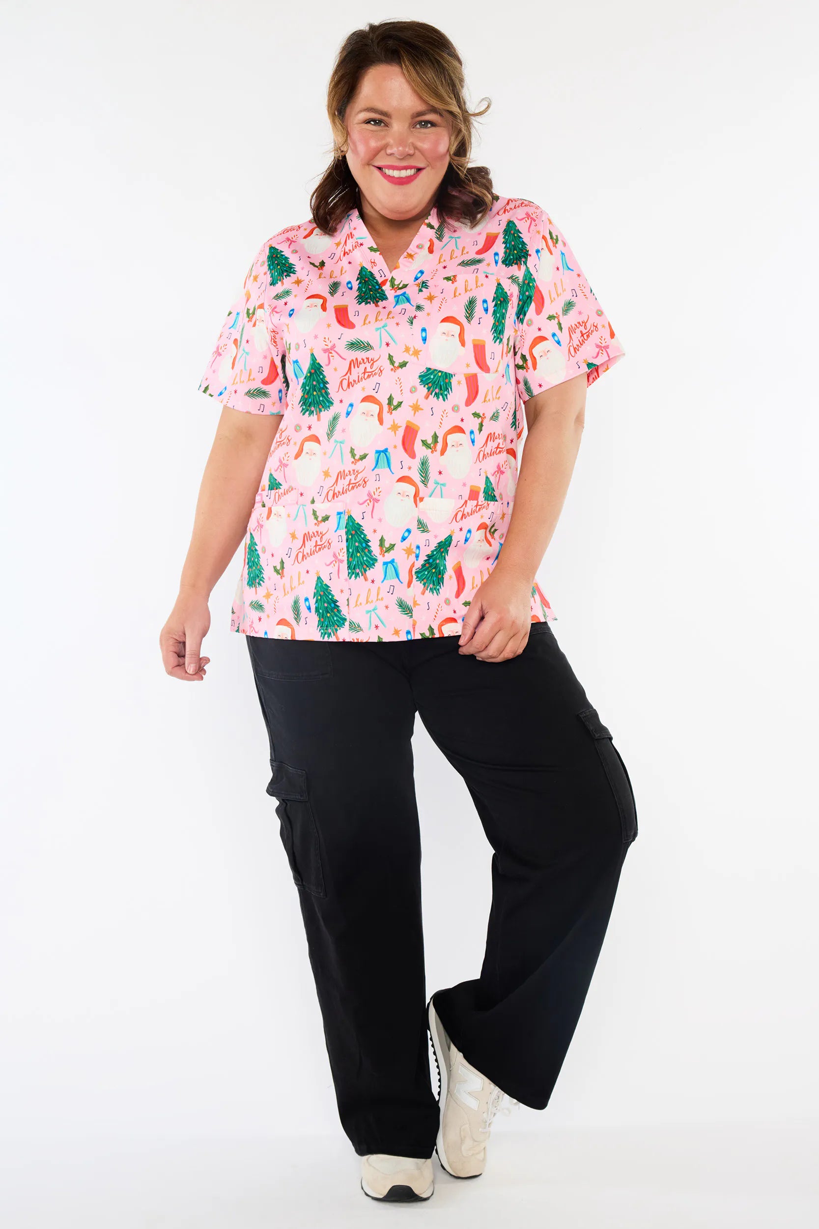 Meredith Vintage Christmas Scrub Top (Pre-Order)