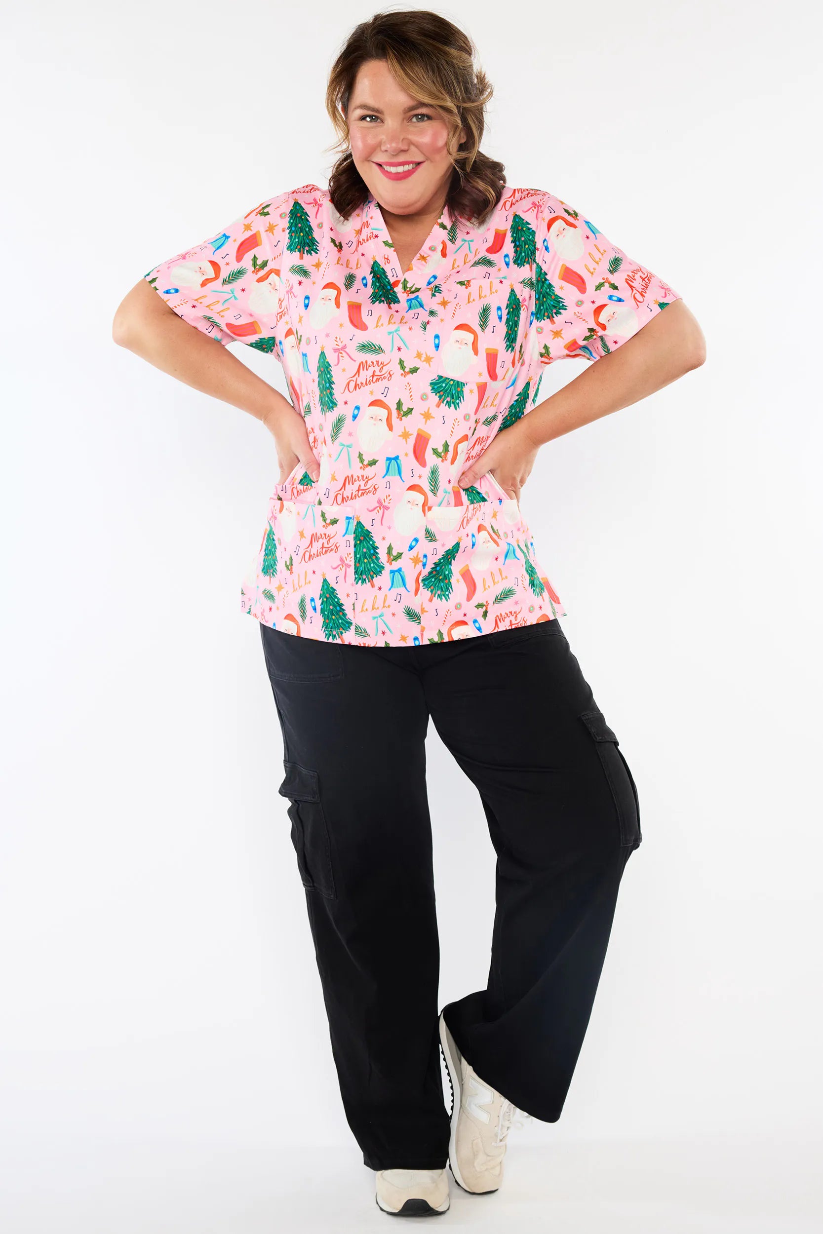 Meredith Vintage Christmas Scrub Top (Pre-Order)
