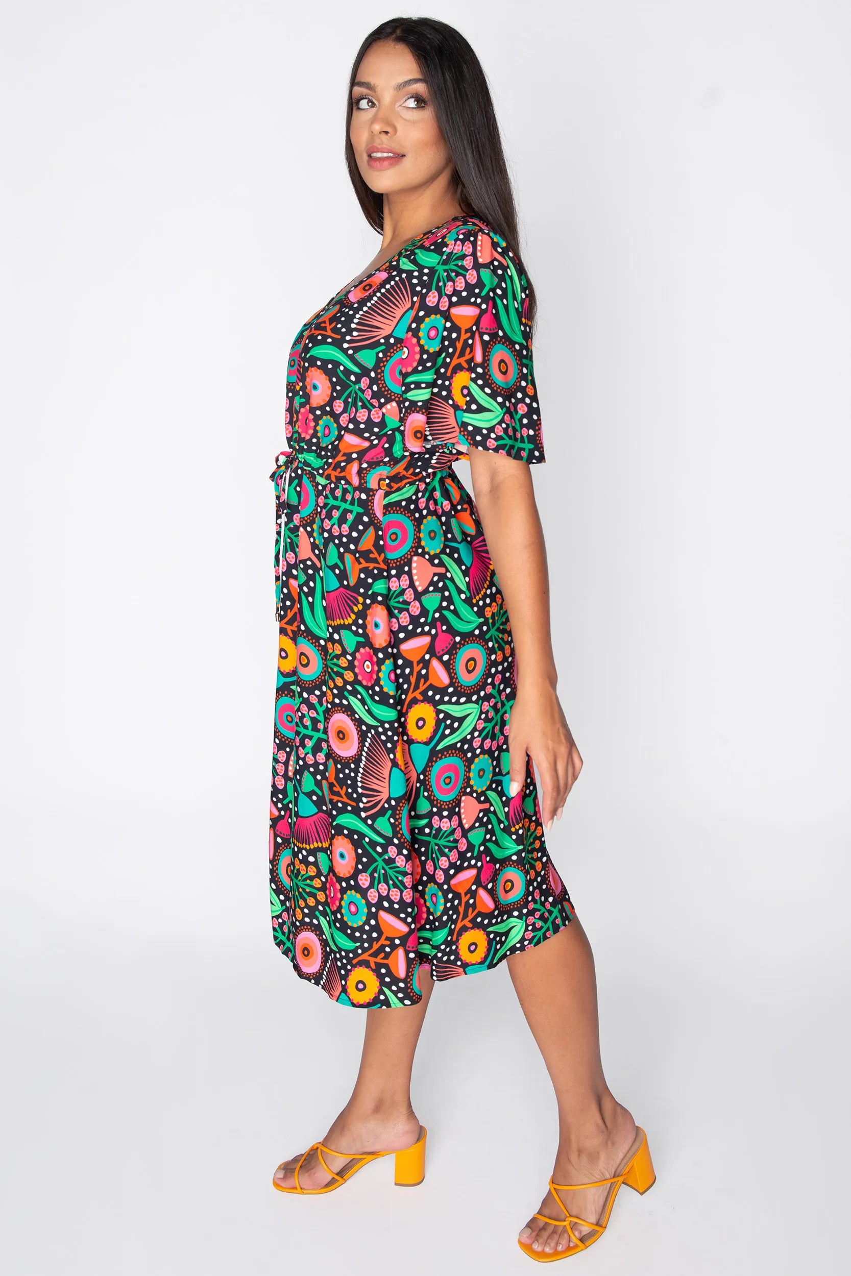 Jaz Wattle Wonderland Dress – Wattle Wonderland knee length dress