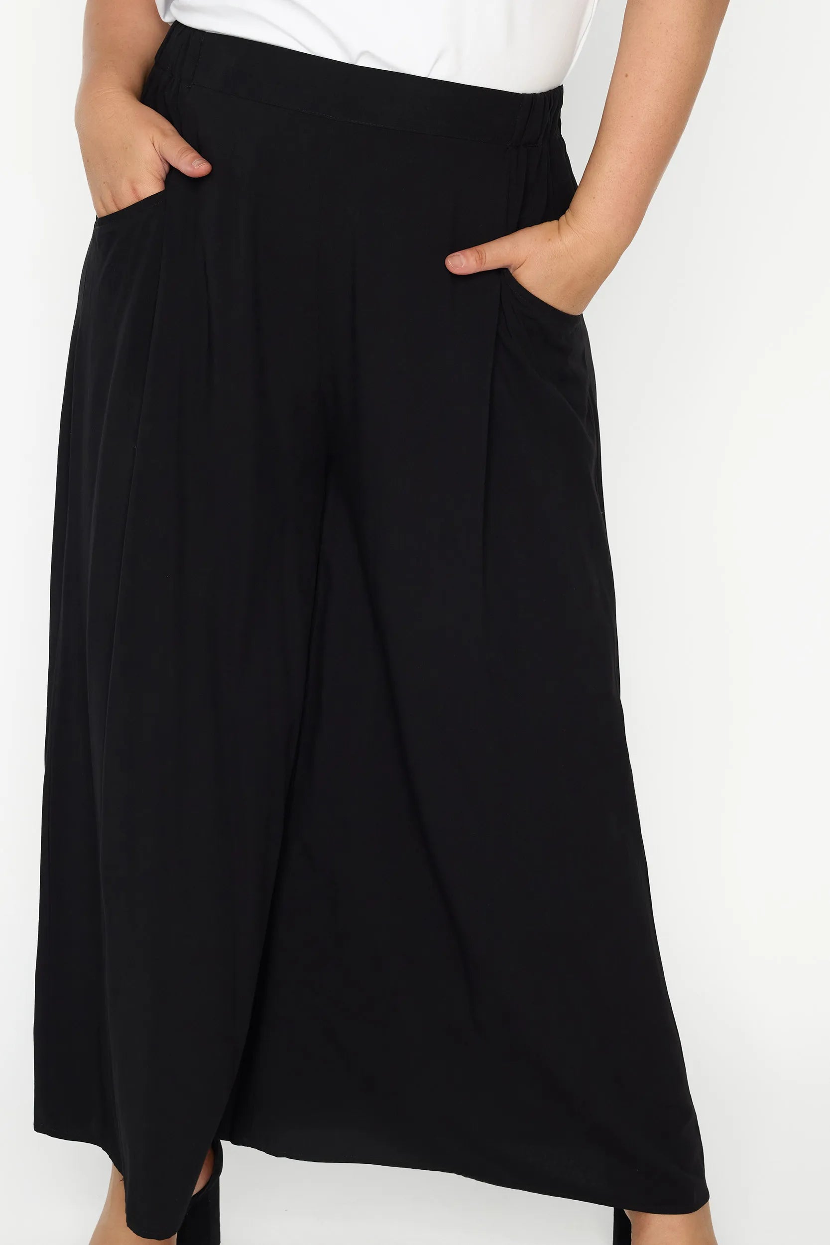 Xane Black Pant – Black wide leg pants