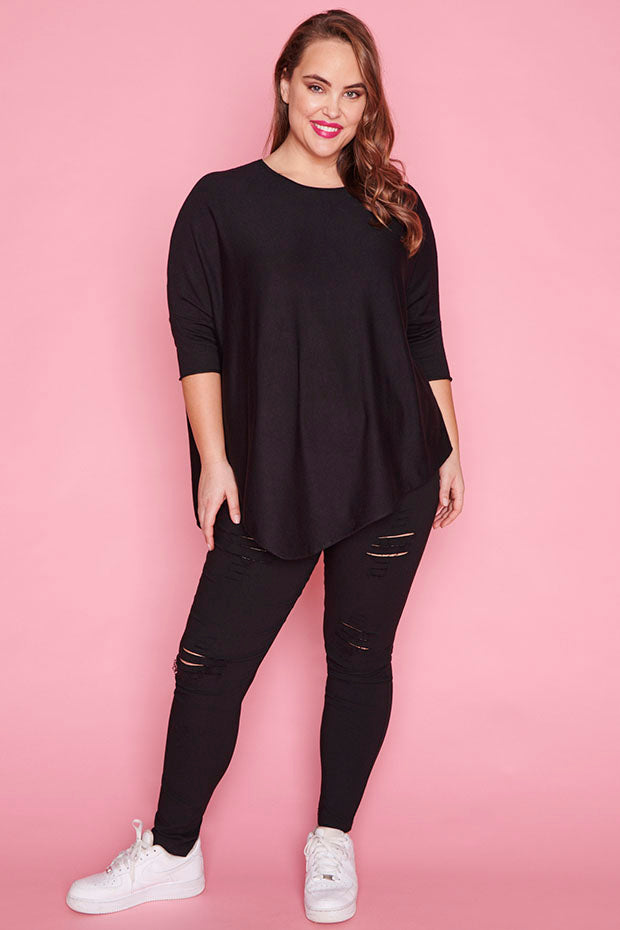 Gemini Black Knit – Black sweater