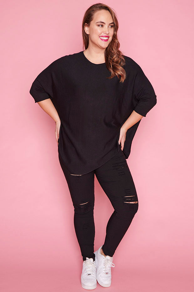 Gemini Black Knit – Black sweater