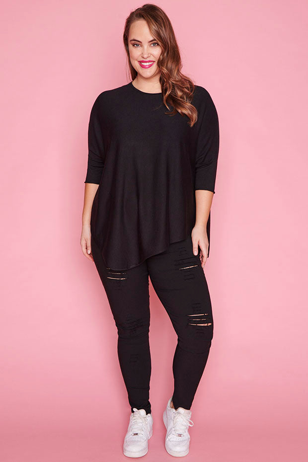 Gemini Black Knit – Black sweater