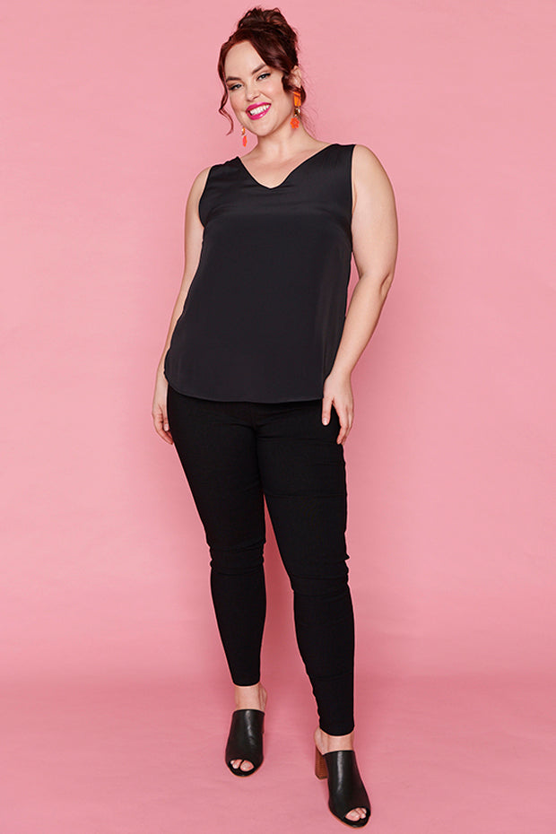 Gabrielle Black Top – Black loose top