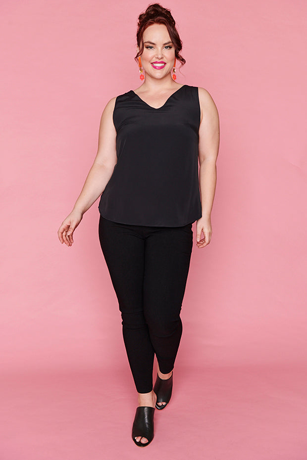 Gabrielle Black Top – Black loose top