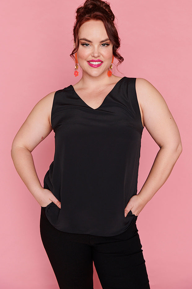 Gabrielle Black Top – Black loose top