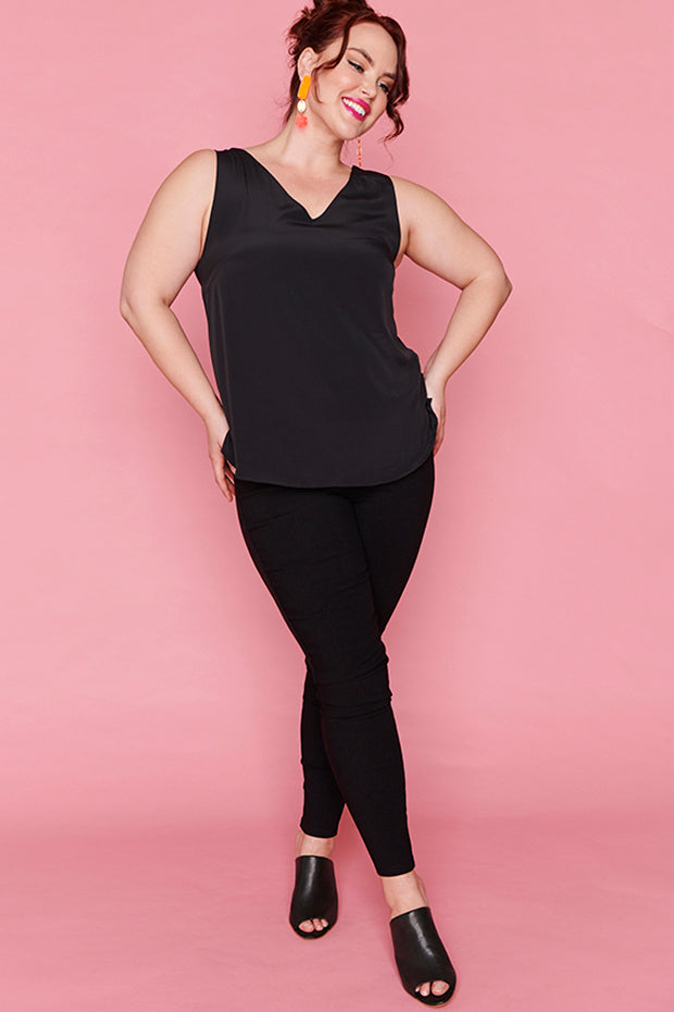Gabrielle Black Top – Black loose top