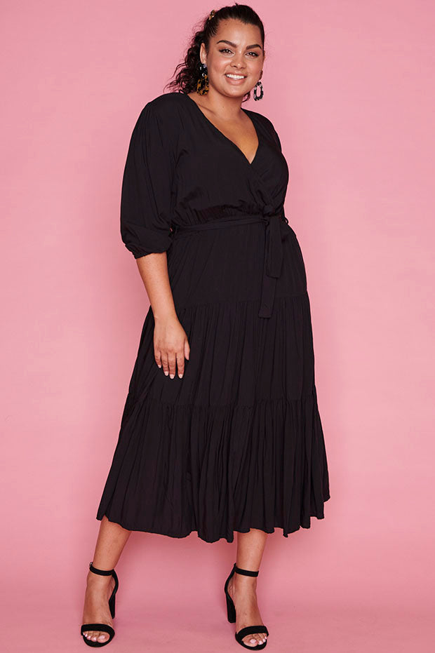 Chasing Black Dress – Black maxi dress