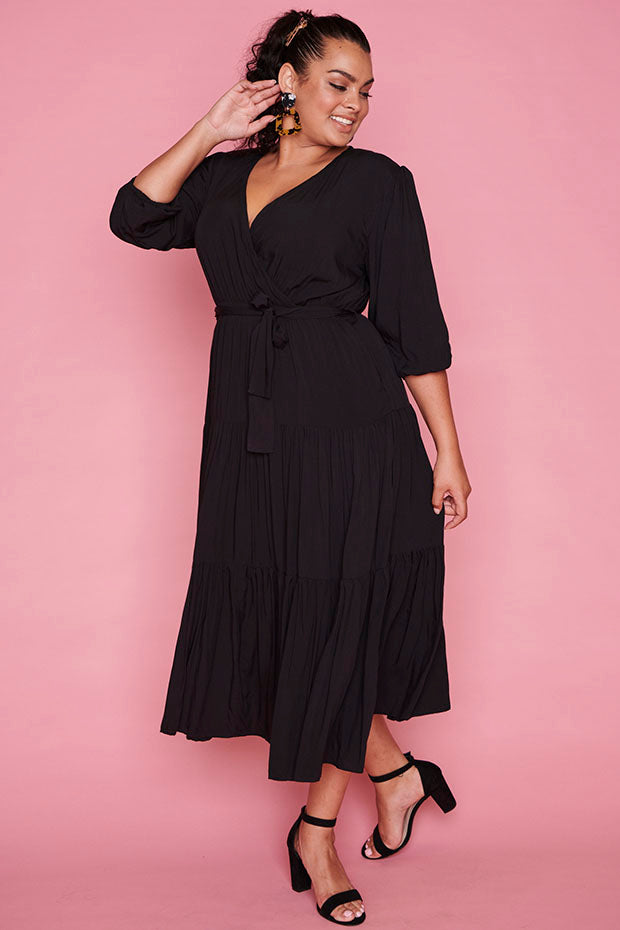 Chasing Black Dress – Black maxi dress