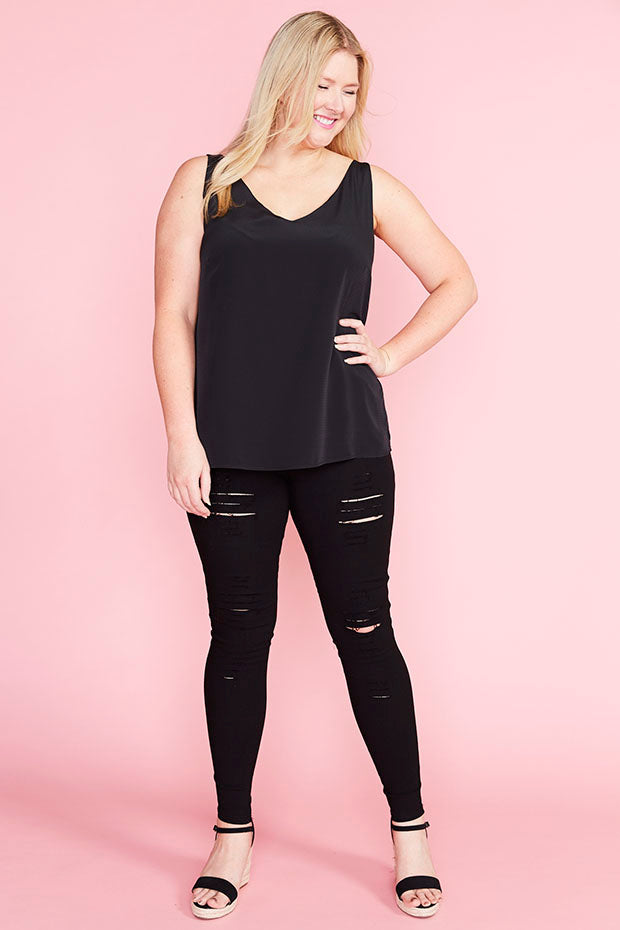 Eliza Black Cami – Black loose top