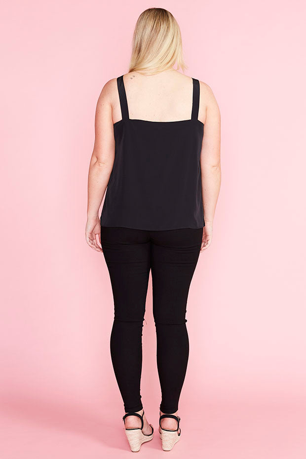 Eliza Black Cami – Black loose top