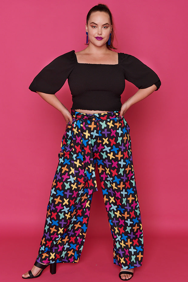 Smile Black Long Sleeve Top – Black crop top