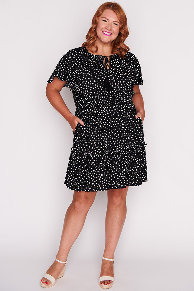 Kimberley Black Irregular Spot Dress – Black Irregular Spot skater dress