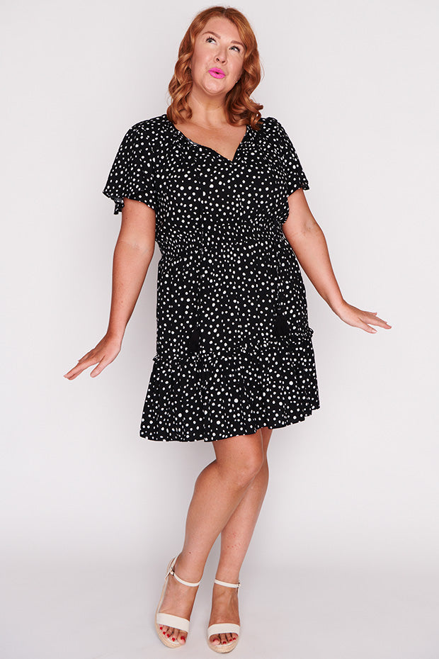 Kimberley Black Irregular Spot Dress – Black Irregular Spot skater dress