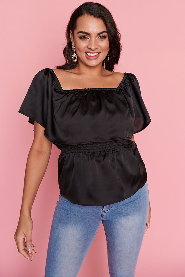 Alivia Black Top – Black crop top