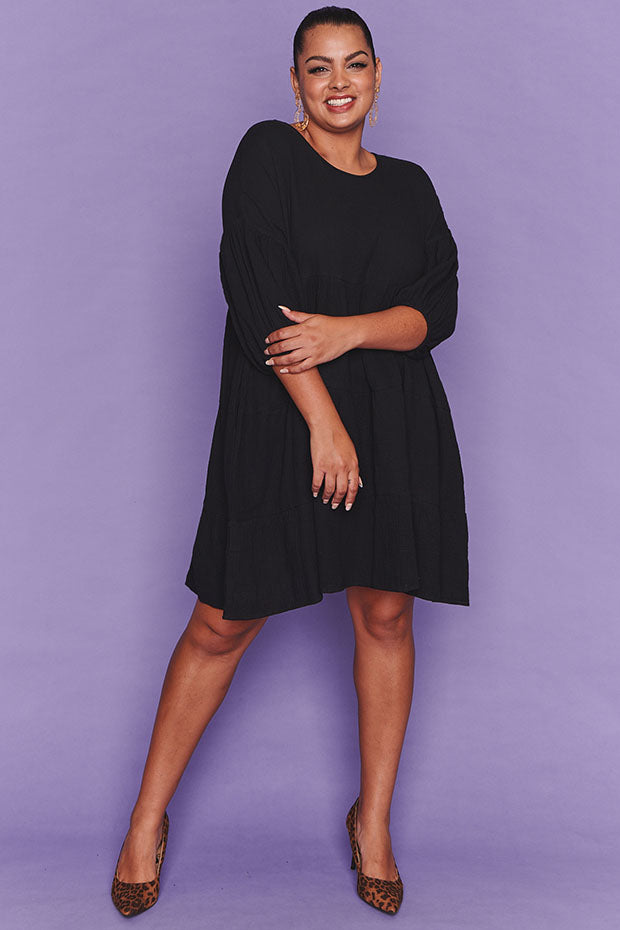 Tuscany Black Dress – Black knee length dress