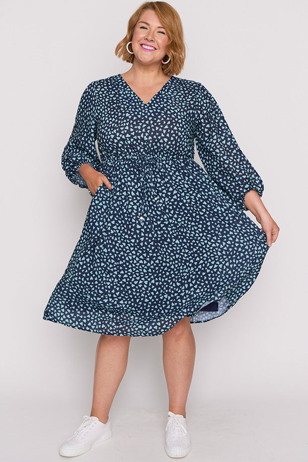 Carter Abstract Hearts Dress – Abstract Hearts midi dress