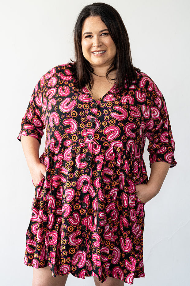 Adina Yarli Creative Dress – Yarli Creative shift dress