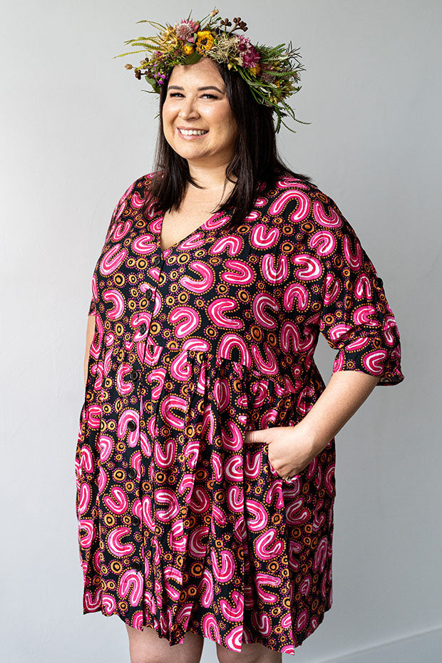 Adina Yarli Creative Dress – Yarli Creative shift dress